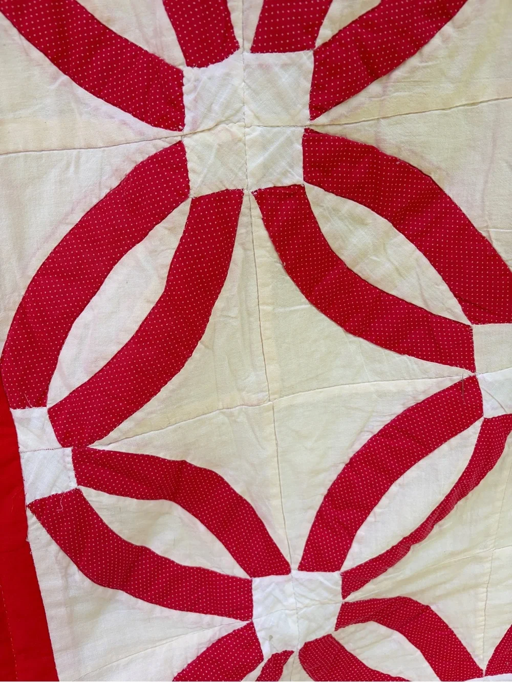 Vintage Double Wedding Ring Quilt - Red & Cream Handmade Quilt - 86 x 71